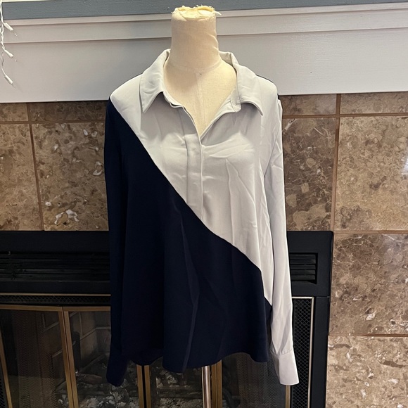 Ruti Navy and Grey Top Size 3 - Picture 3 of 8